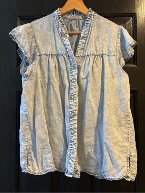 Jane and Delancey Light Blue Washed Denim Button-Front Blouse